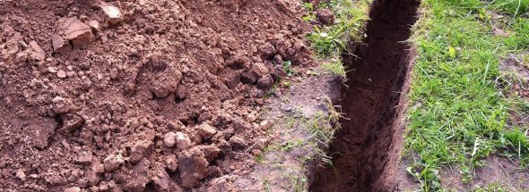 contractor plumber electrician trench digging gold coast