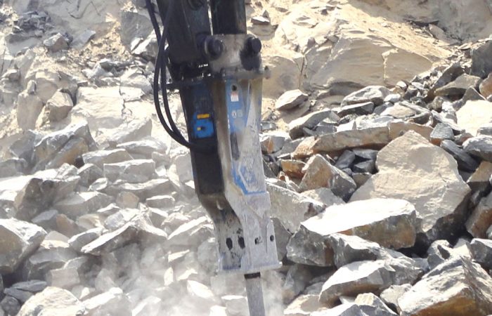 hydraulic rock breaker excavator attachment hire gold coast brisbane