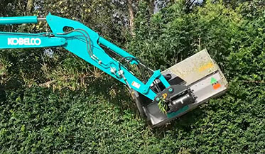 Fly Mower Hedge Cutting Hire Gold Coast